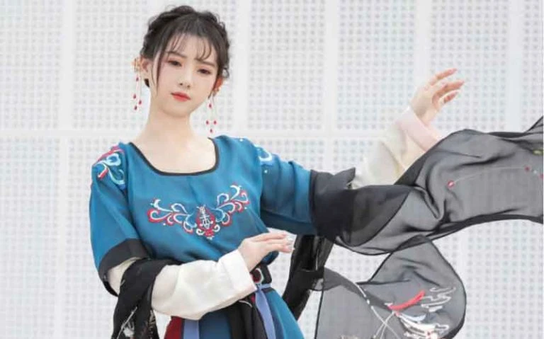The Best Hanfu in Summer--Half Arm