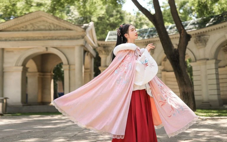 Autumn is Coming? Hanfu for Early Autumn is Ready!