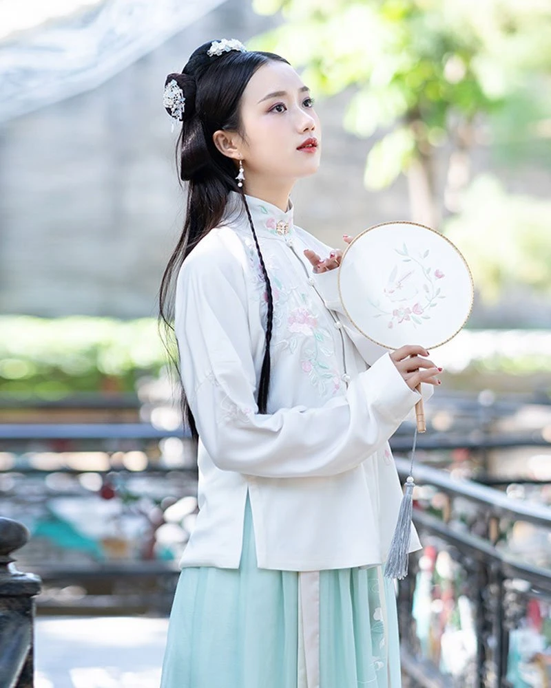 Autumn is Coming? Hanfu for Early Autumn is Ready!