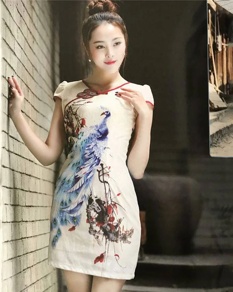 Old-Fashioned? The Best Fashion of Hanfu Defined By a Doctor
