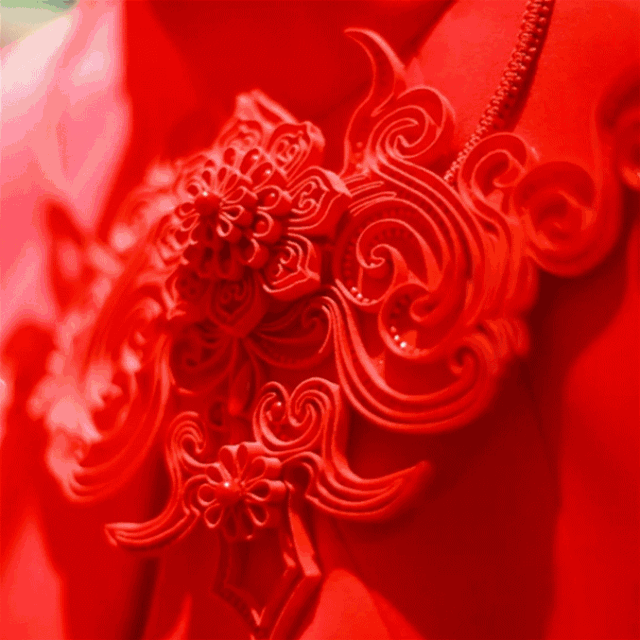 Absolutely Gorgeous! Chinese Element Clothing in Paris Fashion Week