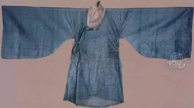 What is Chinese Shirt - Hanfu Zhongyi Introduce