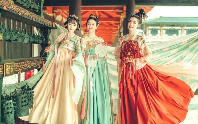 Chinese Girls Hanfu Style Suitable for Spring