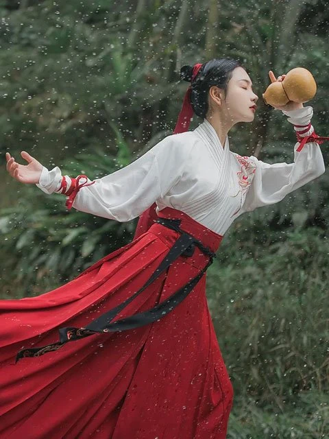 Come & Get Your New Hanfu Photography Knowledge Points!