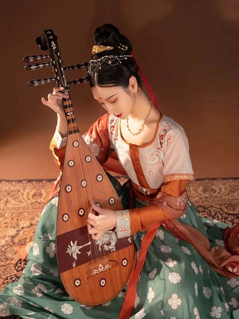 Come & Get Your New Hanfu Photography Knowledge Points!