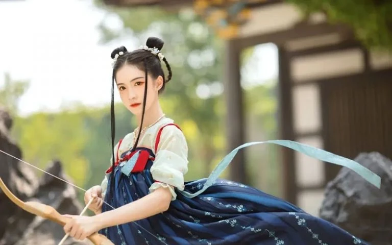 Will You Like the Combination of Hanfu & Cartoon / TV series?