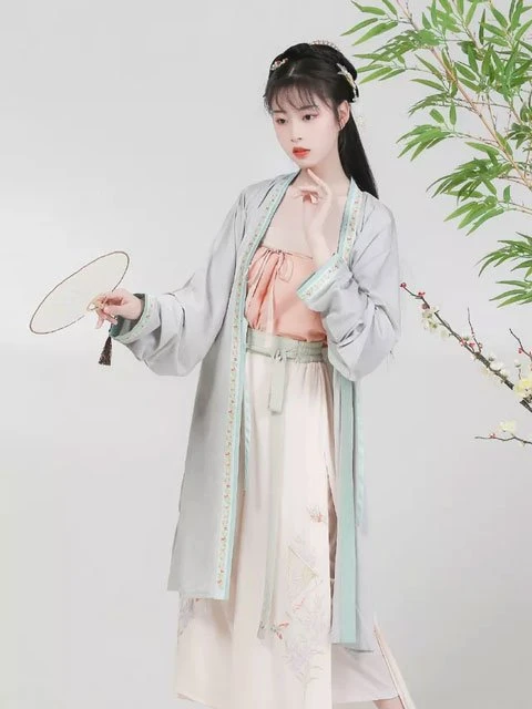 4 Beauty Chinese Girl Costume for Beginners | Song Style Hanfu