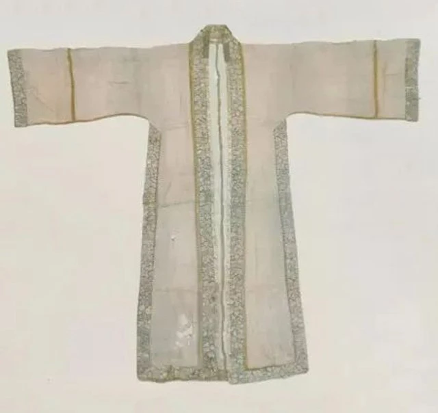 3 Types of Traditional Chinese Top