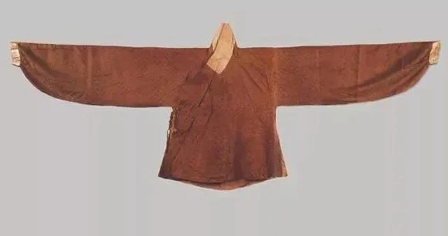3 Types of Traditional Chinese Top