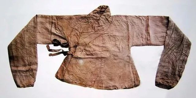 3 Types of Traditional Chinese Top