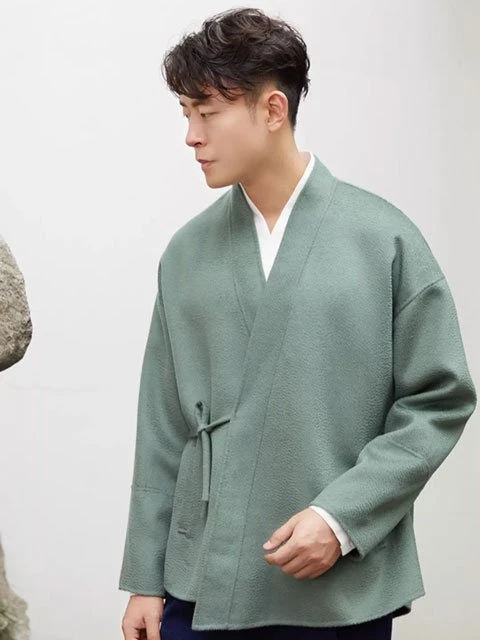 How do Men to Pick the Right Chinese Tunic Style?