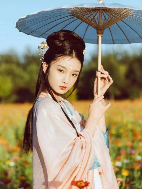 How to Take Care of Your Hanfu (Clean & Storage)