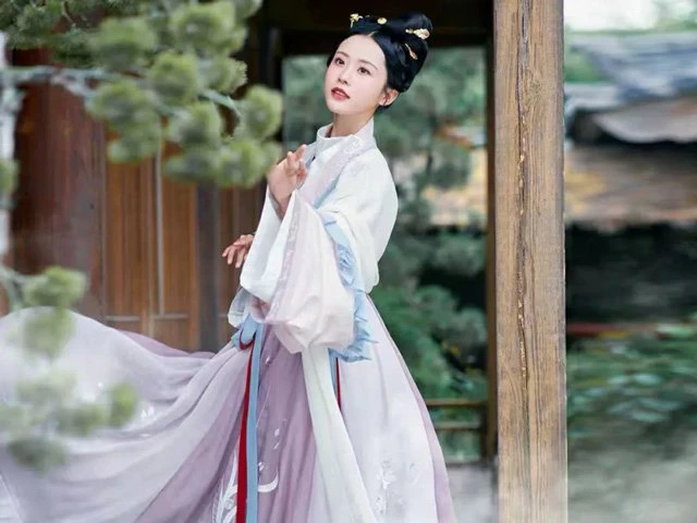Chinese Hanfu Industry - Changing & Get Better