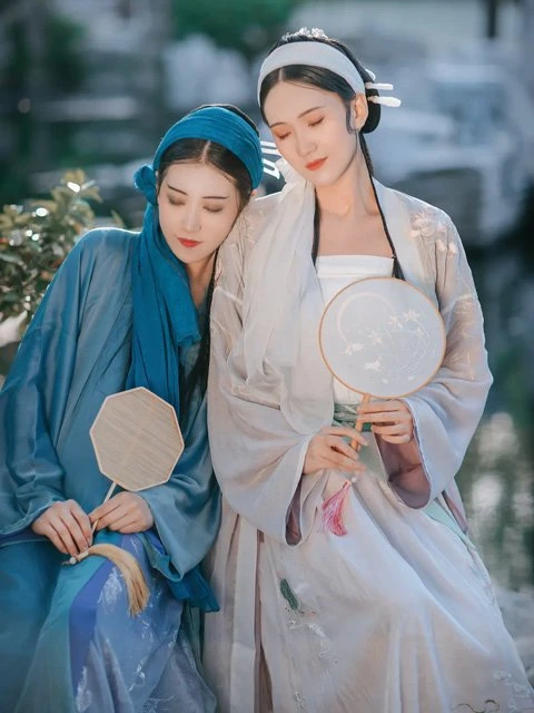The Legend of the White Snake - Traditional Hanfu Photography