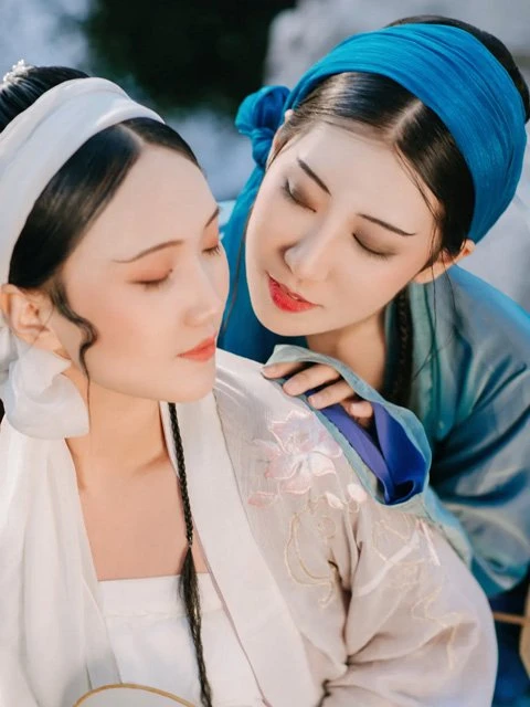 The Legend of the White Snake - Traditional Hanfu Photography