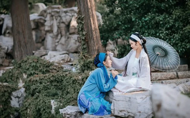 The Legend of the White Snake - Traditional Hanfu Photography