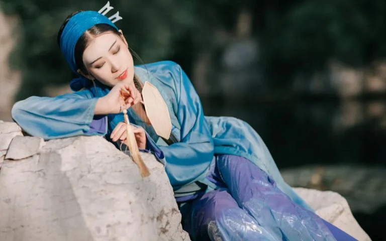 The Legend of the White Snake - Traditional Hanfu Photography