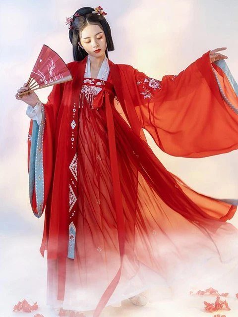 12 Most Gorgeous Traditional Chinese Wedding Dresses