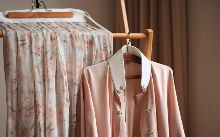 How Floral Patterns Hanfu Light Your Summer?