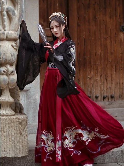 The Classic Color Scheme in Chinese Costume - Red & Black