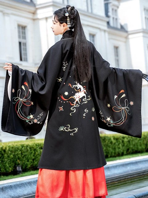 Hanfu Sewing Pattern (1) - Pifeng Cutting Diagram & Making