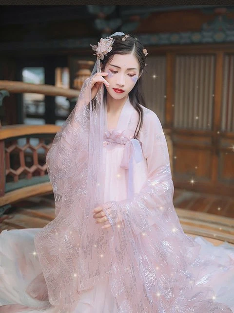 5 Adorable Pink Hanfu You'll Want to Wear