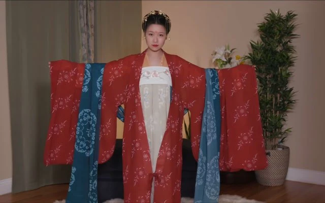 How to Wear Hanfu (2) - Tang Dynasty Qixiong Ruqun