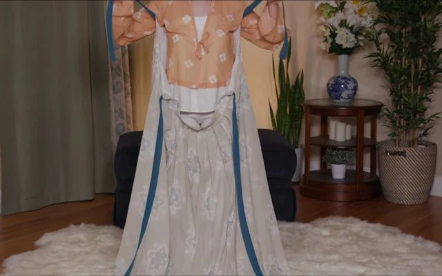 How to Wear Hanfu (2) - Tang Dynasty Qixiong Ruqun
