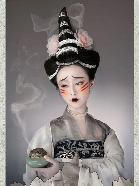 Modern Hanfu Drawing & Cosplay - Restore the Tang Dynasty