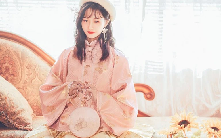 What to Wear: 3 New Types of Chinese Hanfu Style
