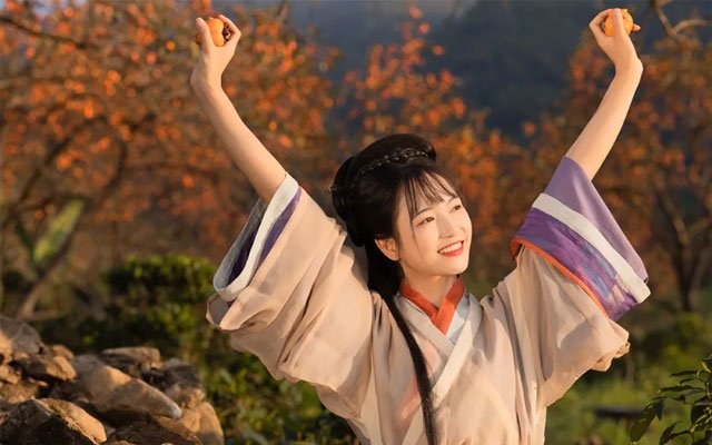 Harvest Autumn & Hanfu Girls