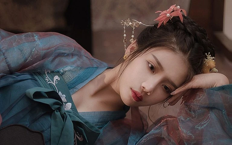 How Do Young People Think About Hanfu