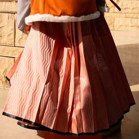 10 Traditional Chinese Colors & 4 Patterns Applied to Hanfu