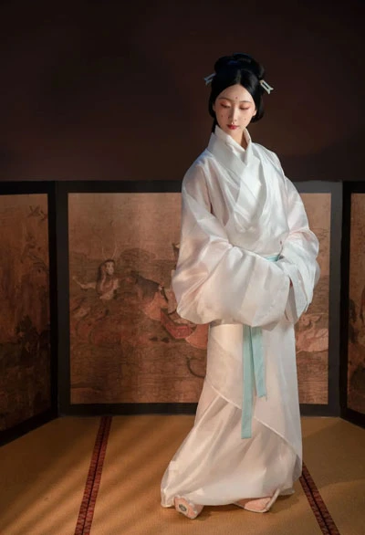 5 Kind of Beauty Traditional Chinese Clothing for Female