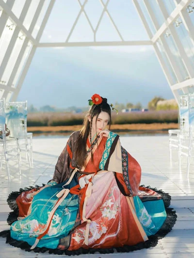 5 Kind of Beauty Traditional Chinese Clothing for Female