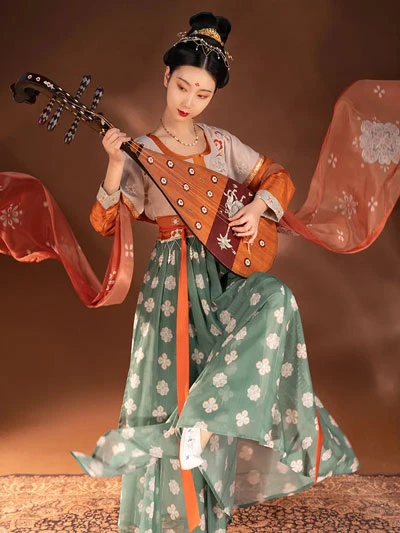 5 Kind of Beauty Traditional Chinese Clothing for Female