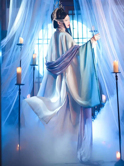 8 Examples of Common Fabrics Used in Hanfu Making