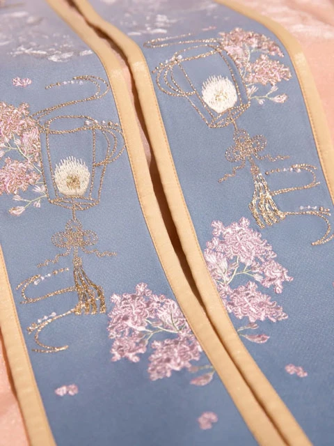 8 Examples of Common Fabrics Used in Hanfu Making