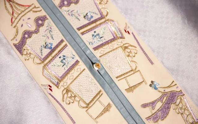 8 Examples of Common Fabrics Used in Hanfu Making
