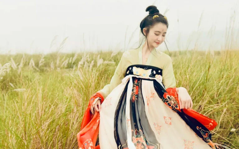 Cute Hanfu Suitable for Those Who Like the Cat