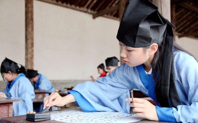 Characteristics of Ancient China Education