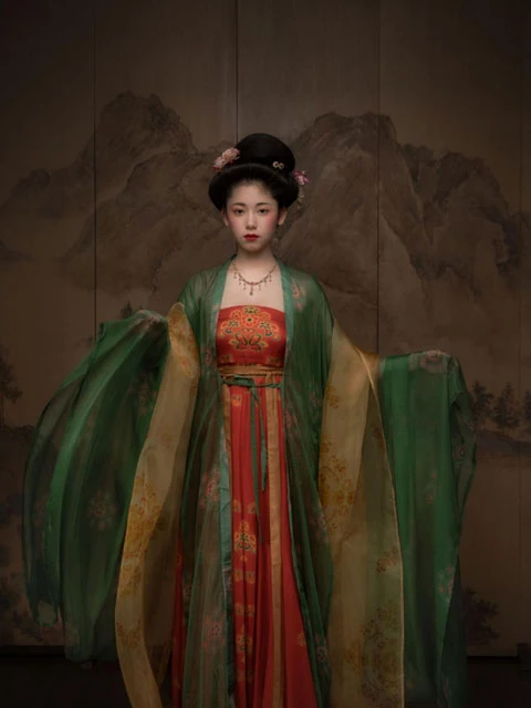 What is Hezi Qun - Origins and Types