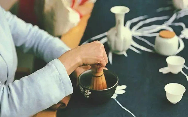 The Guide on Song Dynasty Traditional Whisking Tea
