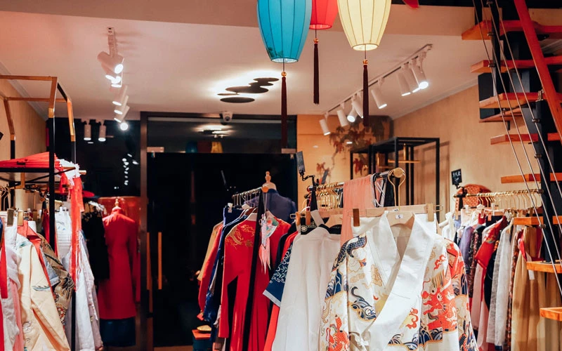 What is Professional Hanfu Stylist - A New Hanfu Career