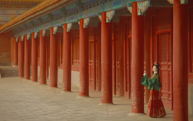 Can the Hanfu Hobby Become a Profession?