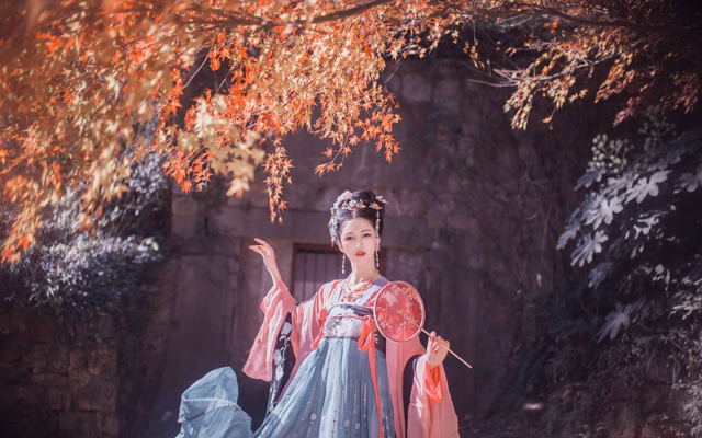 Can the Hanfu Hobby Become a Profession?
