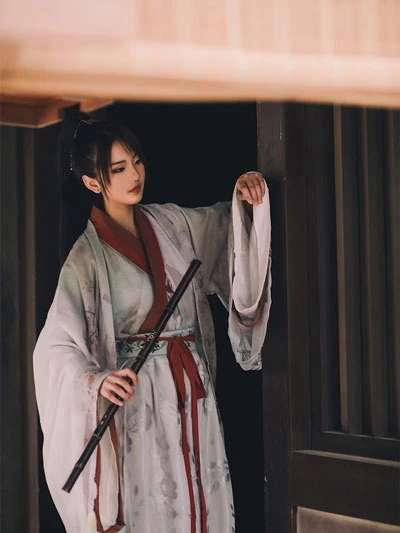 Essential Tips on How to Choose Hanfu for Newcomers