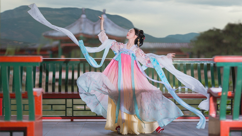 Chinese Clothing & Hanfu Documentaries Recommendations (Updating)