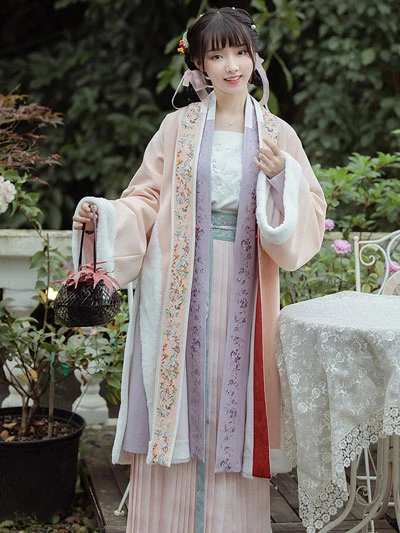 10 Must-have Hanfu Warm Long Beizi for Winter