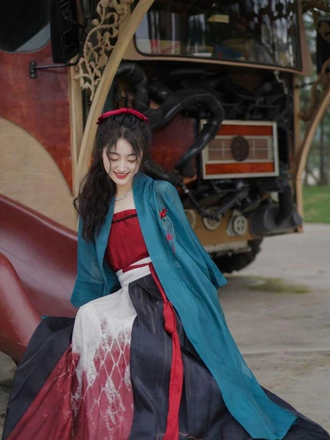 3 Fashion Modern Hanfu Look for Your Everyday Wear